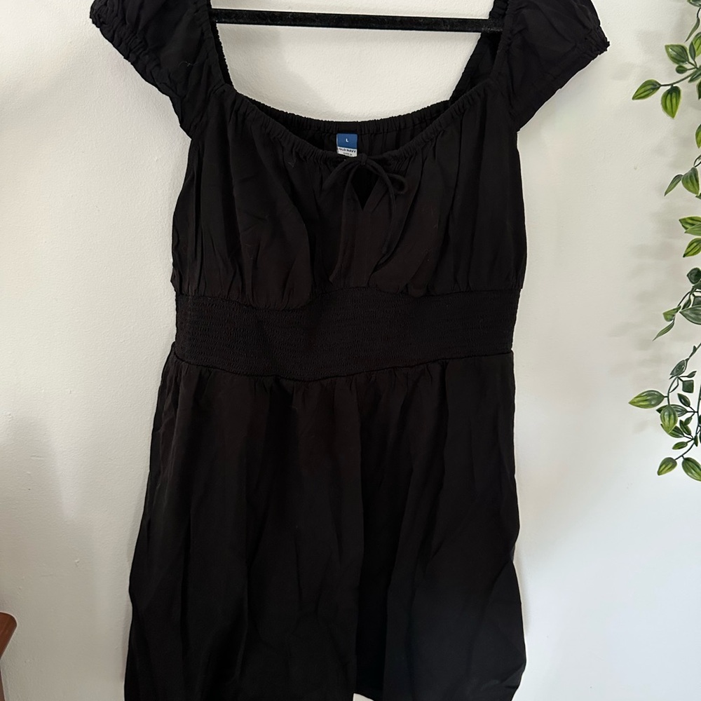 Old Navy Black Smocked Cap Sleeve Sundress